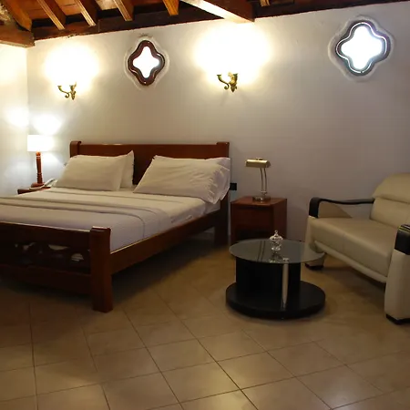 Don Pedro De Heredia Hotel